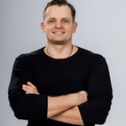 Profile picture for user Ilia Pavlichenko